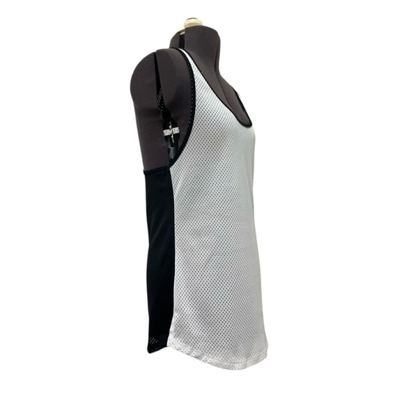 Under Armour Heat Gear Black/White Mesh Active Tank Size S - Picture 2 of 7
